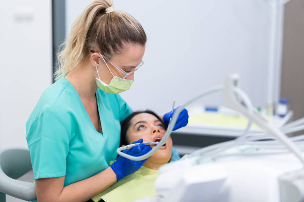 Best Emergency Wisdom Tooth Extraction in Skokie, IL